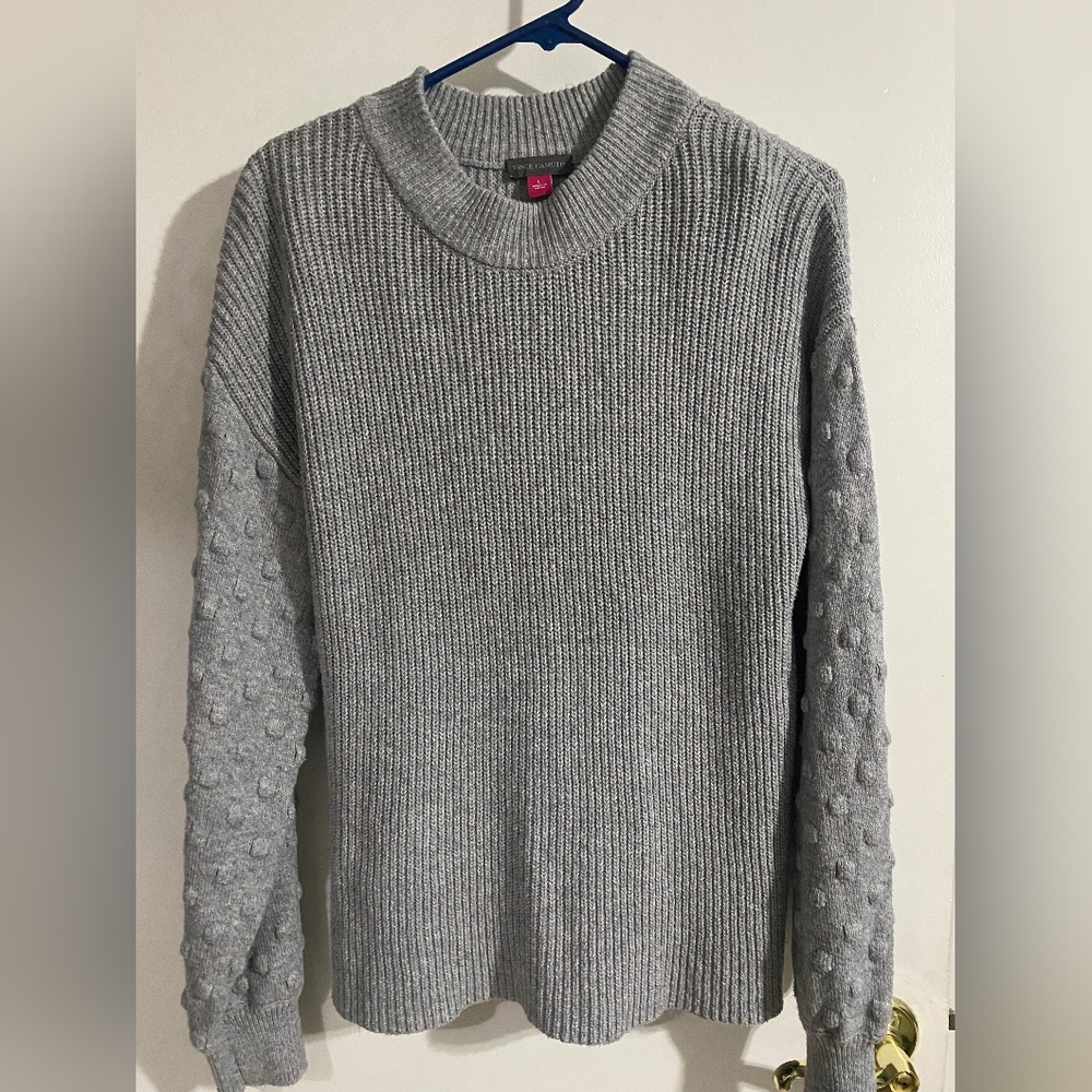 Vince Camuto Gray Crewneck Sweater
